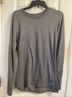 Women’s Under Armour Large Cold Gear Long Sleeve Shirt